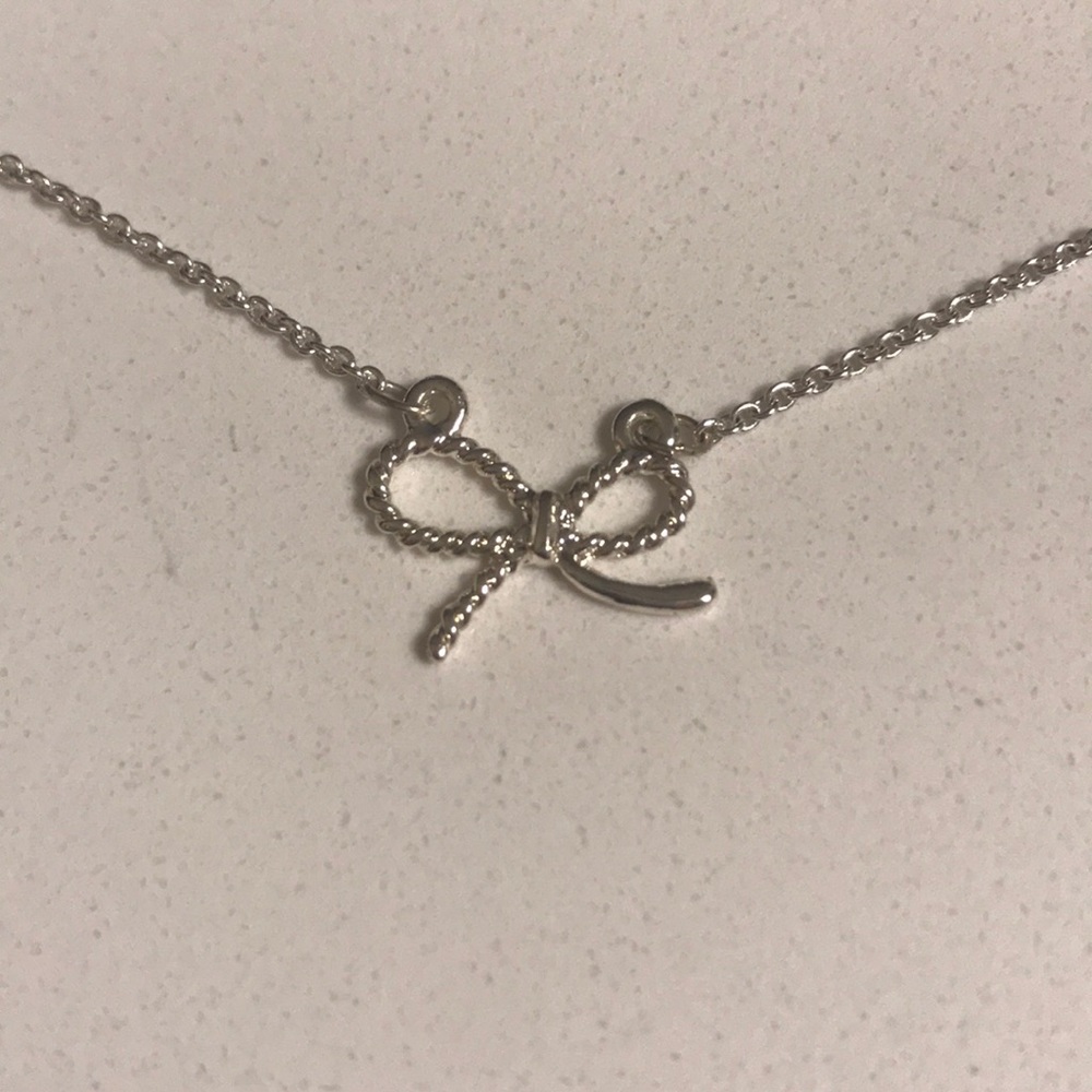 NWOT Silver Bow Tie Necklace
